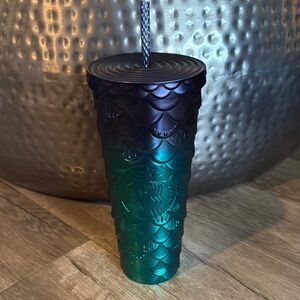 Starbucks Spring 2025 Siren/Mermaid Tumbler Scales Cold Cup